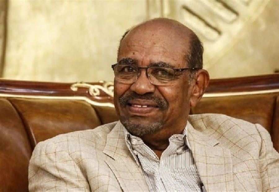 ما الذي أبكى البشير في محبسه؟