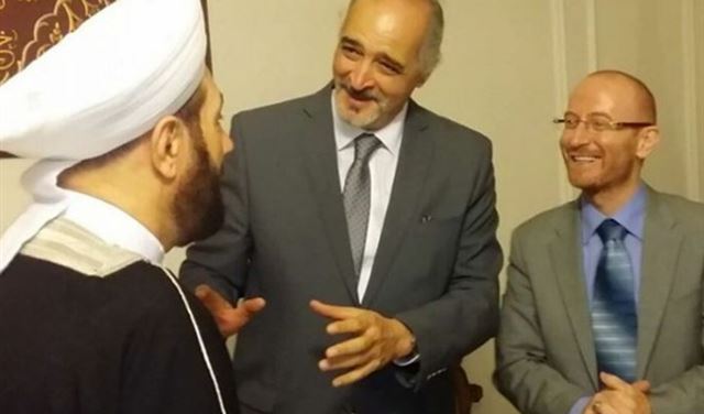 الجعفري يقاضي "النمس" طليق ابنته.. ويوجه إهانات له الجعفري يقاضي "النمس" طليق ابنته.. ويوجه إهانات له