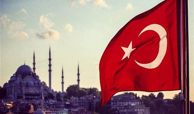 إقالة أكثر من 18 ألف موظف رسمي في تركيا