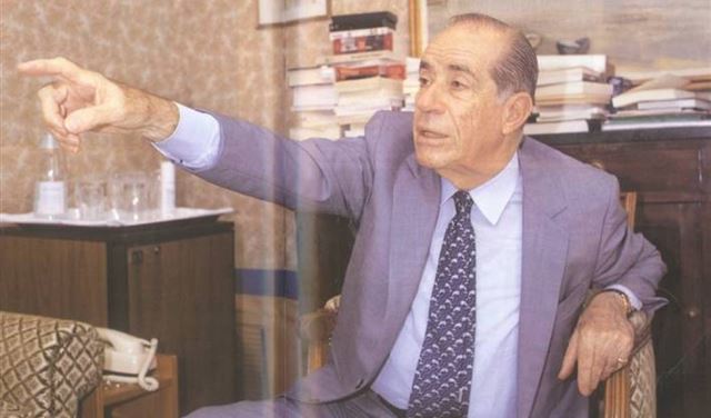 "لجنة اصدقاء العميد ريمون اده" ترد على اصحاب "السعدنات السياسية"!