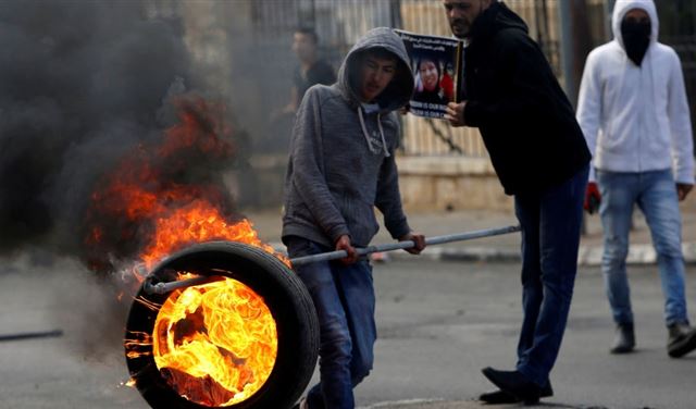  إصابة 243 فلسطينيًّا بمواجهات مع الجيش الإسرائيلي