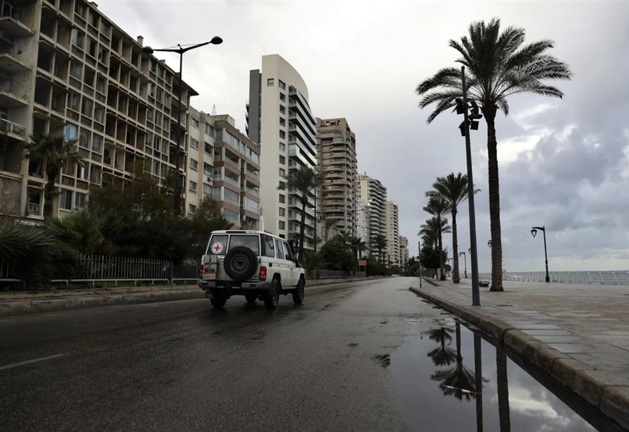 كانوا نيامًا في العراء دون خيم... المطر يداهم نازحي لبنان! كانوا نيامًا في العراء دون خيم... المطر يداهم نازحي لبنان!