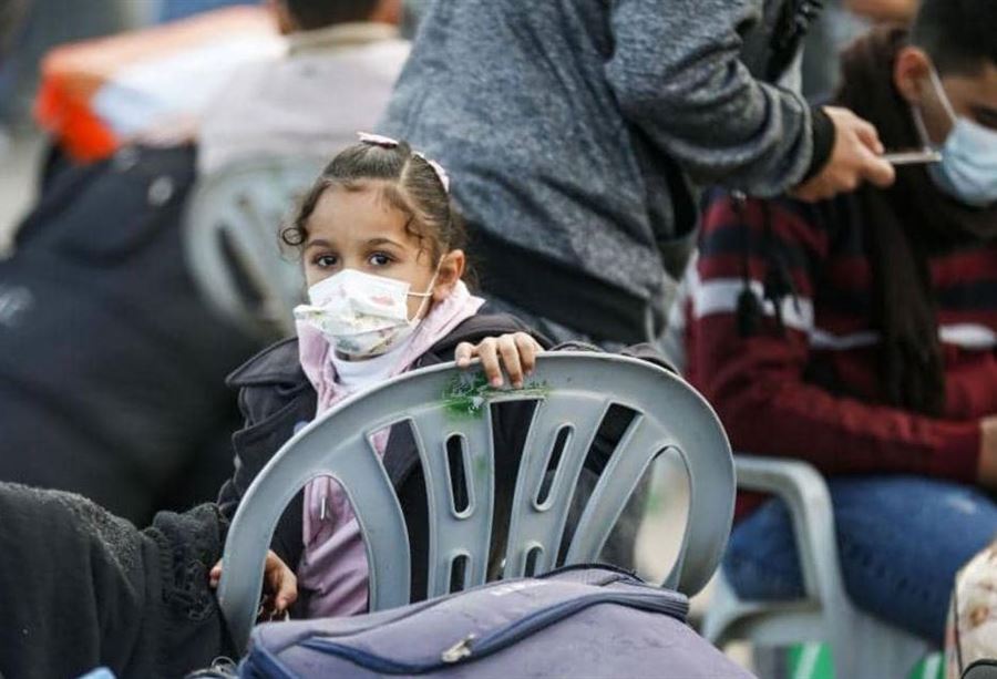 خلال "العزل المنزلي"... تحذير من خطأ قاتل لمرضى كورونا