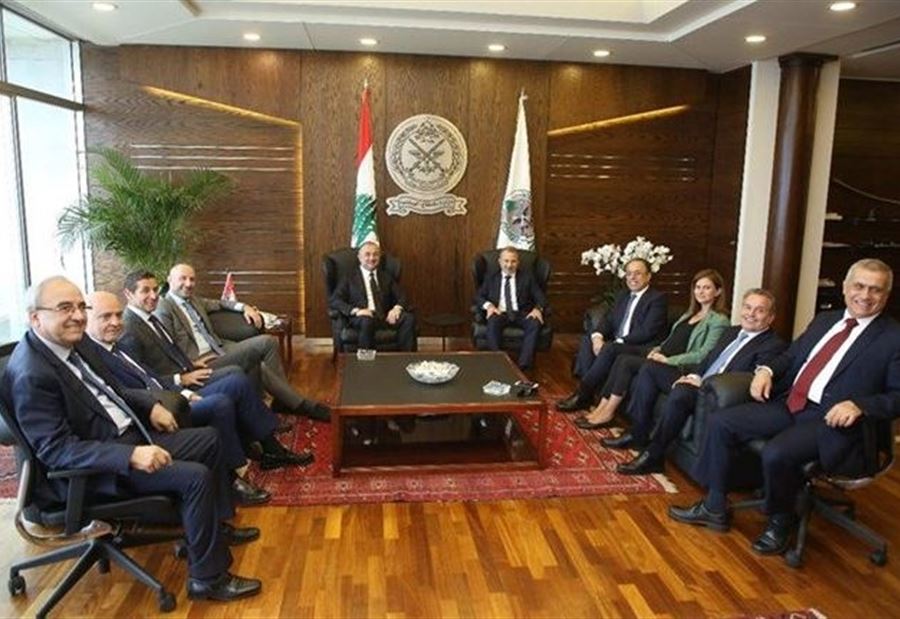 تكتل "لبنان القوي" في وزارة الدفاع 