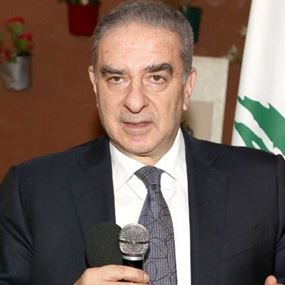 فرعون: الوضع الاقتصادي يحتاج الى سلة من القرارات فرعون: الوضع الاقتصادي يحتاج الى سلة من القرارات