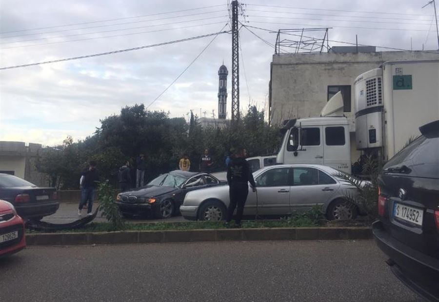  3 جرحى في حادث سير على أوتوستراد المصيلح الزهراني