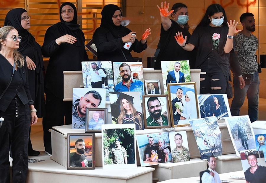 "طفح الكيْل"... ماذا يُحضّر أهالي الشهداء يوم الثلاثاء؟