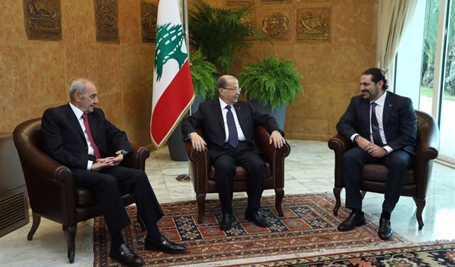 بالصورة.. خلوة بين الرؤساء الثلاثة
