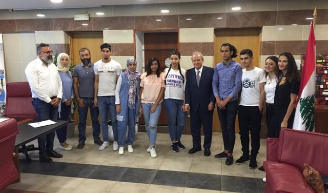 حماده يعلن موعد صدور نتائج الشهادة المتوسطة 