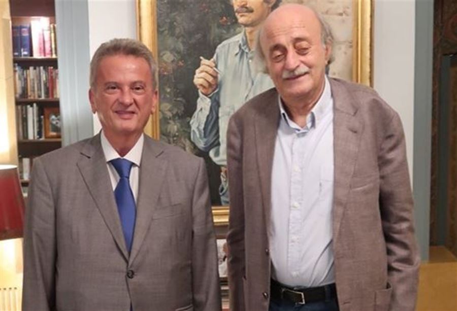 سؤال لجنبلاط بعد عشاء جمعه بسلامة