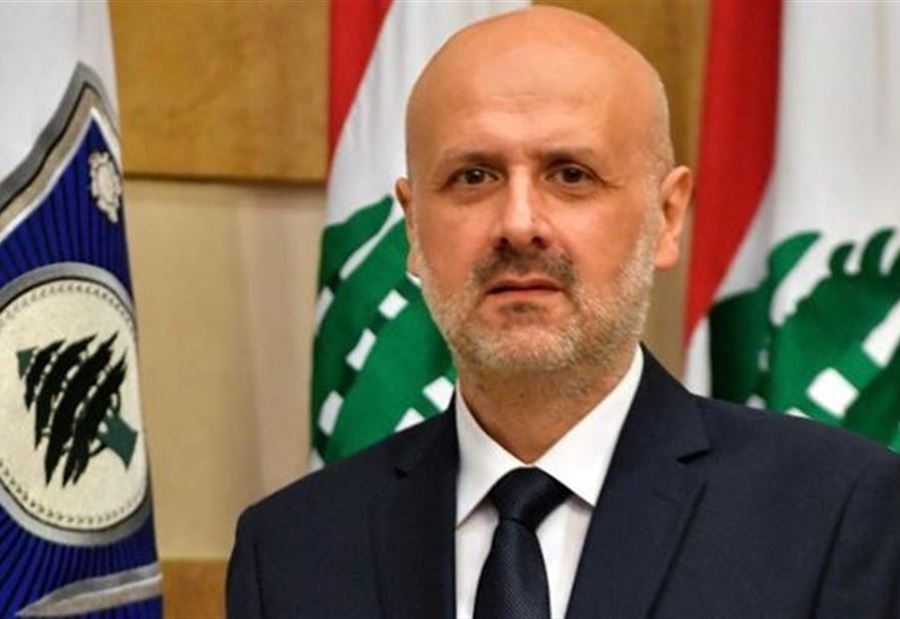 "لافتات مسيئة في البداوي"... تحرّك لـ مولوي