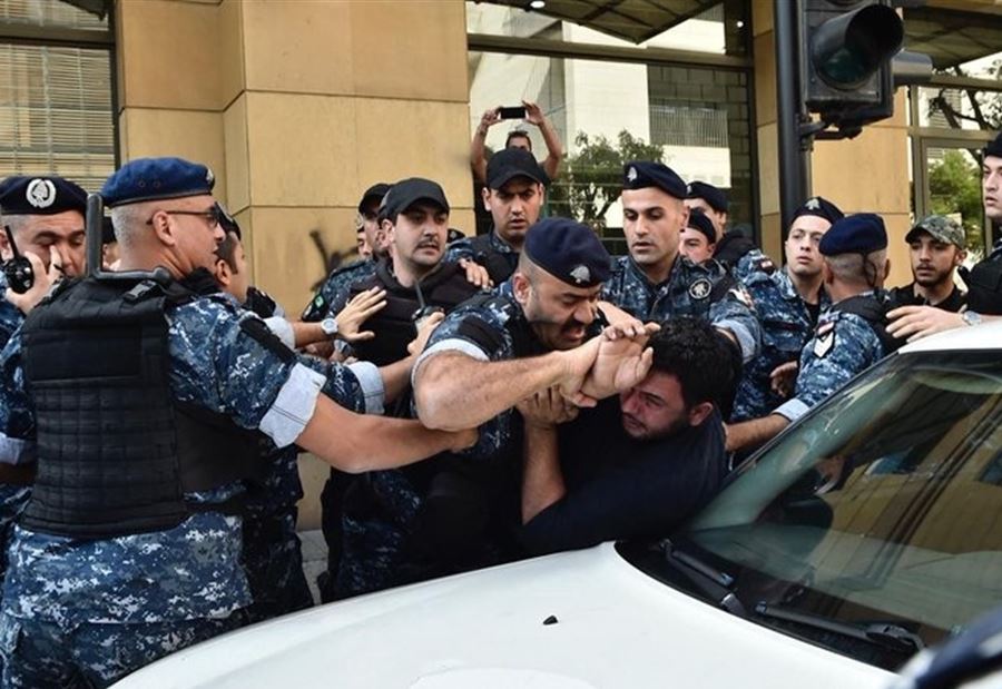 بعد استعمال القوة المفرطة تجاهه... القوى الأمنية توضح   