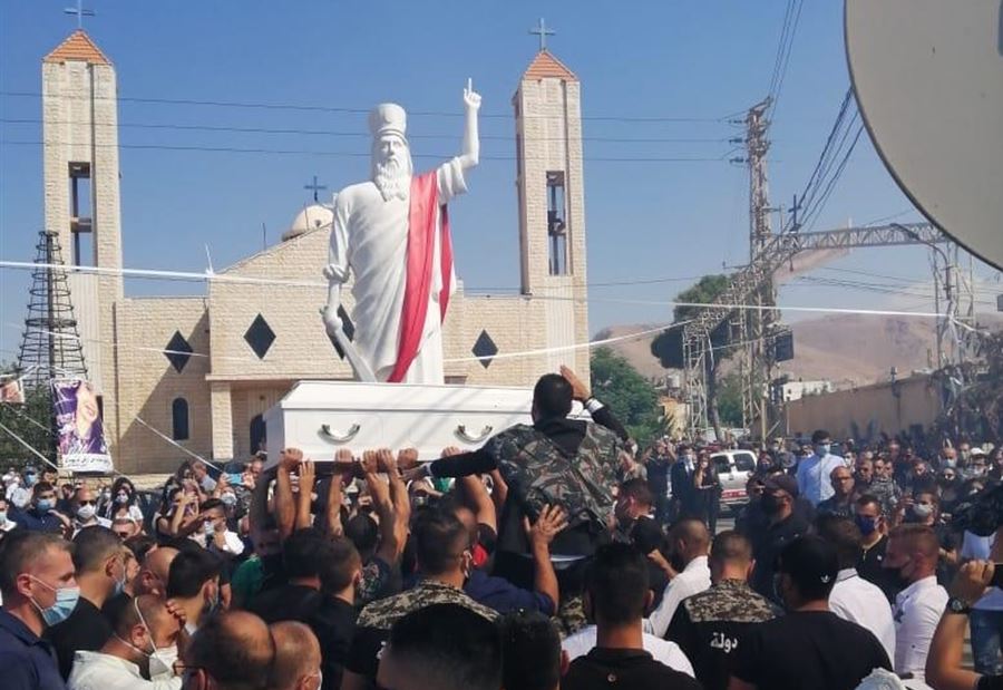 القاع تودّع الشهيدة سحر فارس 