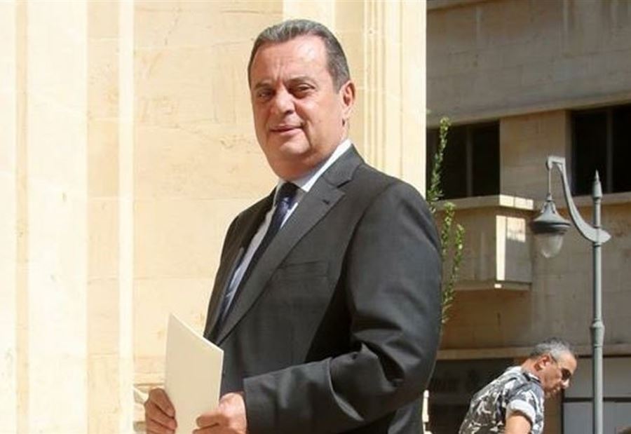 نائب يُطمئن أهالي الأشرفية 