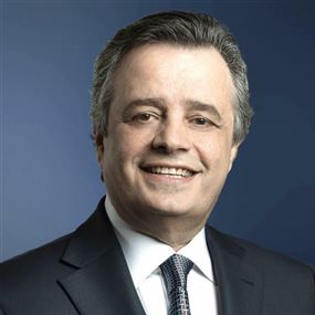 عازار يوجه رسالة لطلاب المدارس والجامعات عازار يوجه رسالة لطلاب المدارس والجامعات