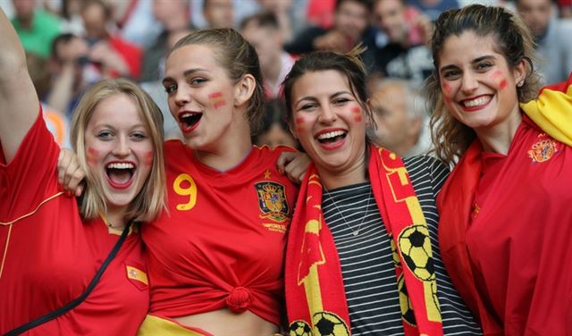 إهتمام سياسي ب "يورو 2016" إهتمام سياسي ب "يورو 2016"