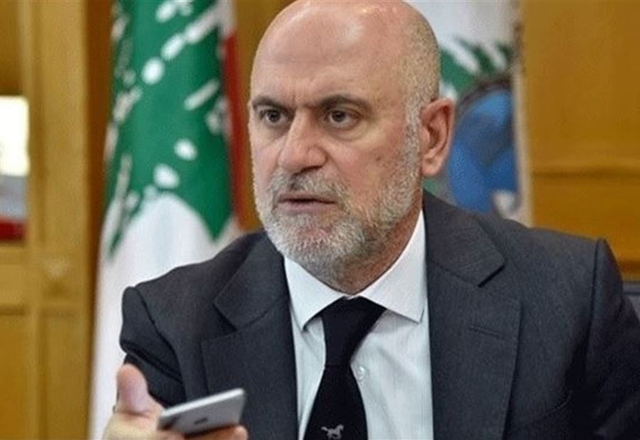 فنيانوس وقّع 3 إحالات موجهة الى المرافئ...