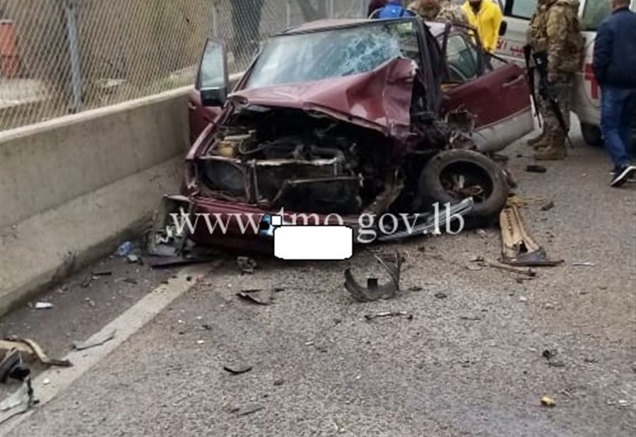 بالصور: جريحان بحادث تصادم على طريق ضهر البيدر بالصور: جريحان بحادث تصادم على طريق ضهر البيدر
