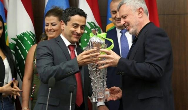 "فكر المردة ينتشر ويتعمم"