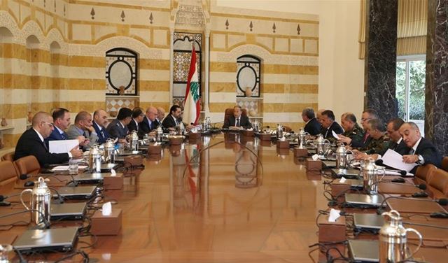 "المجلس الأعلى للدفاع".. تمايزات في المواقف ولكن! "المجلس الأعلى للدفاع".. تمايزات في المواقف ولكن!