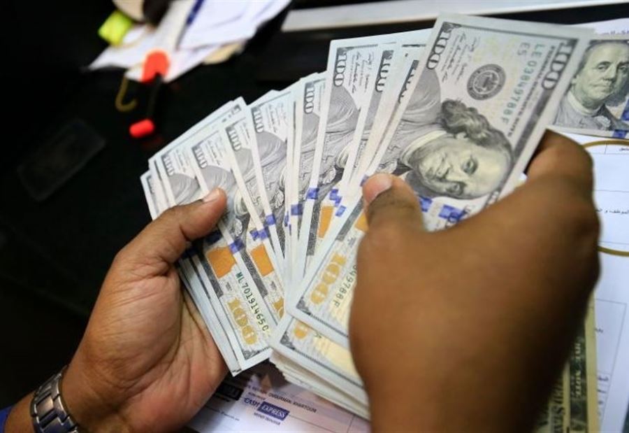 ارتفاعٌ في دولار السوق السوداء 