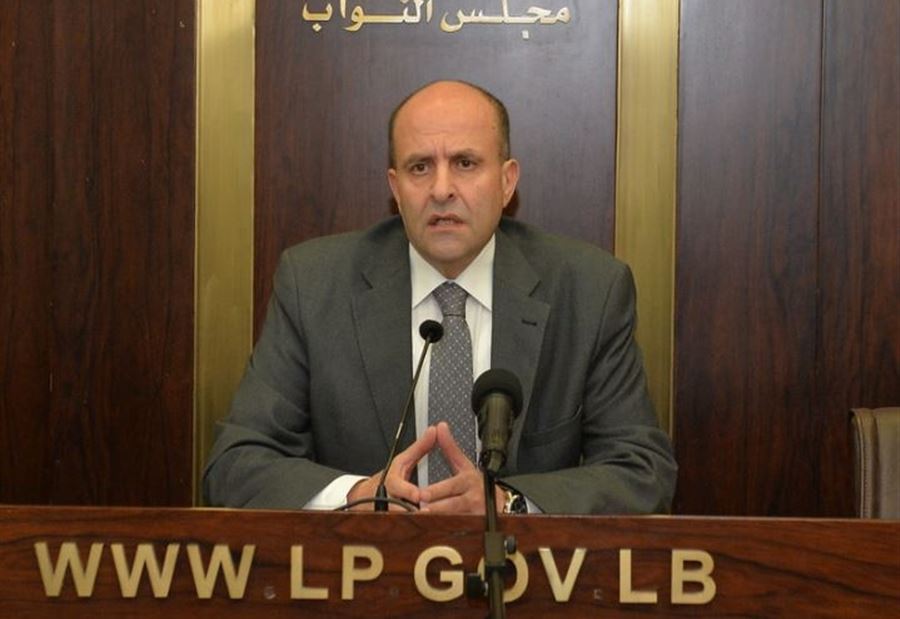 سليم عون يوضح "موقف بو صعب"