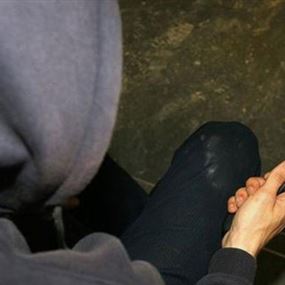 في لبنان: خلاف بين هدى وشقيقة زوجها... 12 طعنة مزّقت جسدها!