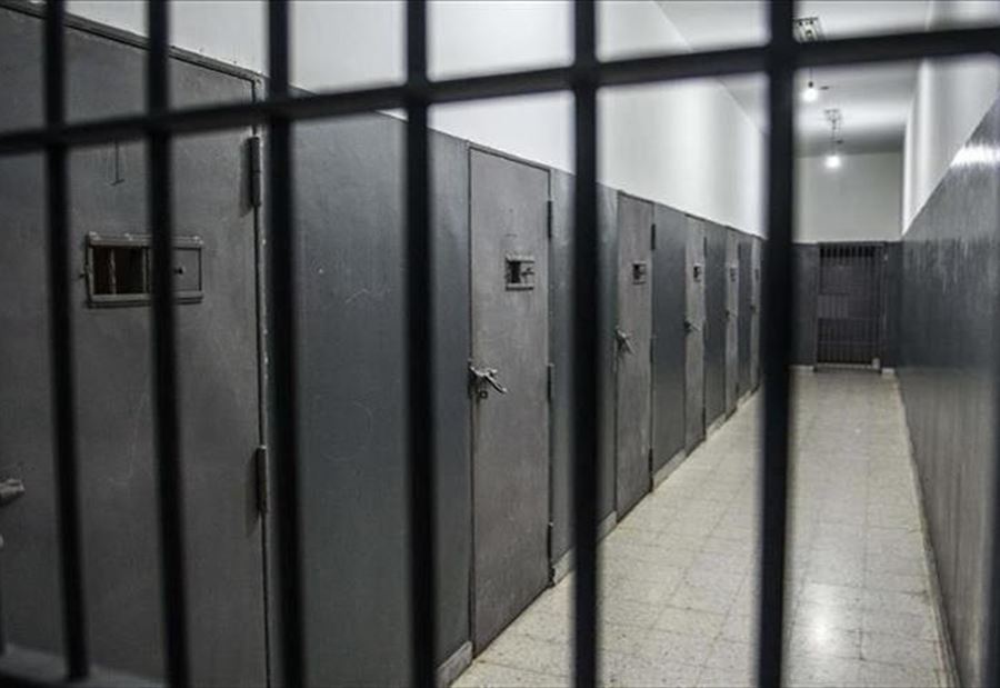 توقيف سوريين لتحريضهم أشخاصا للانضمام الى داعش