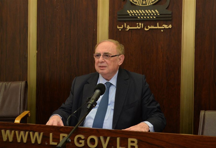 البستاني: الاحتياطي هو ملك المودعين