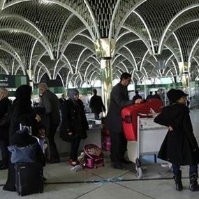 بعد تهديدات الصدر.. هروب أكثر من 220 مسؤولاً خلال 48 ساعة