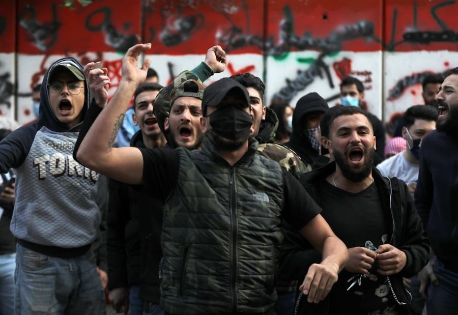 نائبٌ يحذِّر.. سيتحوَّل الشارع الى "ملعب"