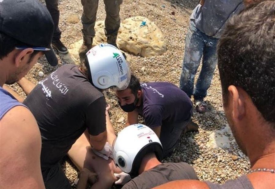بالصور: غريق مقابل شاطئ البحصة - جبيل بالصور: غريق مقابل شاطئ البحصة - جبيل