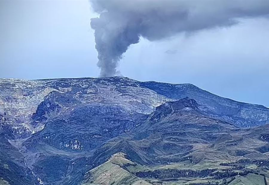 أكثر البراكين فتكًا قد يستيقظ في "الأيام المقبلة"!