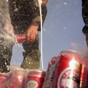 84 قتيلاً اثر تسمم بالكحول في إيران 84 قتيلاً اثر تسمم بالكحول في إيران