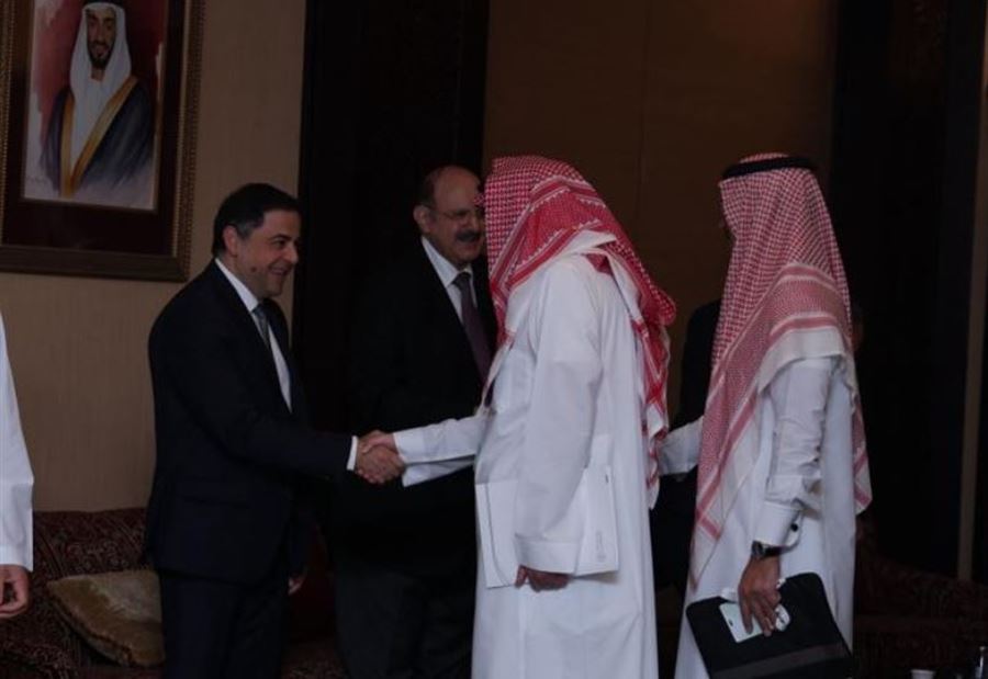 منصوري يُشارك بأعمال المؤتمر الثامن عشر لمحافظي المصارف العربية