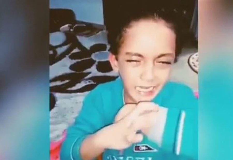 مصر.. أُم تُعذّب طفلها "نكاية"!