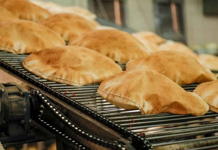 مخزون القمح "ع آخر"... بإنتظار "وعد الوزير"