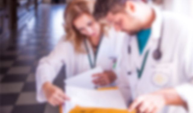 العناية الالهية تنقذ طفلين من الموت.. ومقتل الوالدين في المعاملتين العناية الالهية تنقذ طفلين من الموت.. ومقتل الوالدين في المعاملتين