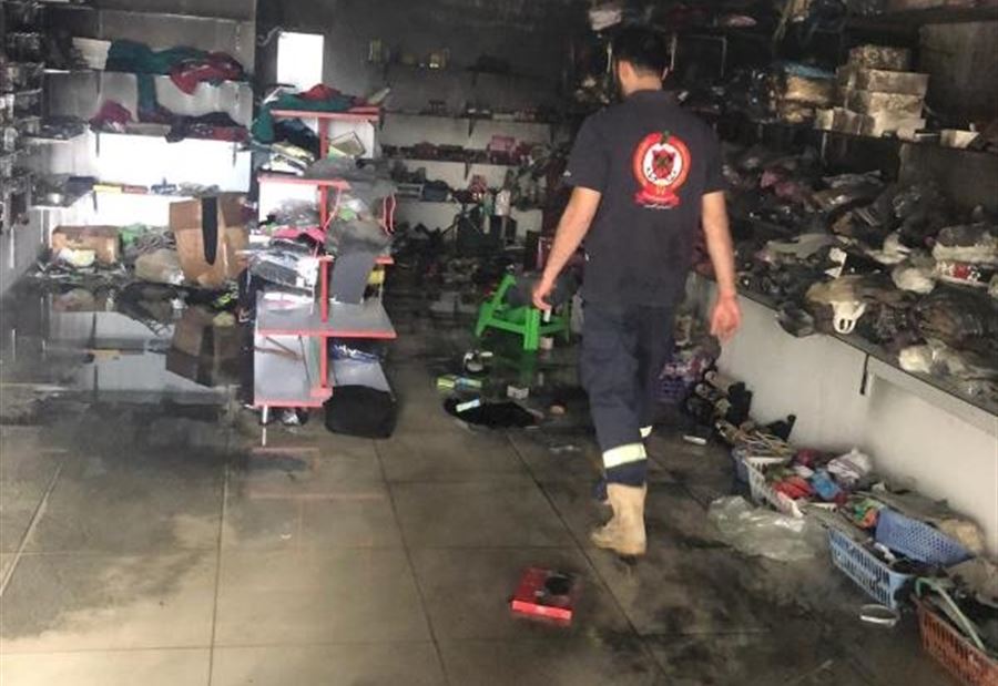 بالصورة: حريق في محل للالبسة بالصورة: حريق في محل للالبسة