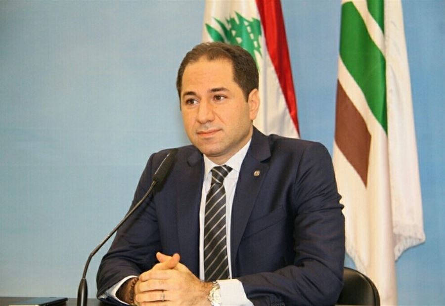 الجميل يبارك لـ"الصديق العزيز" الفائز في نقابة الأطباء