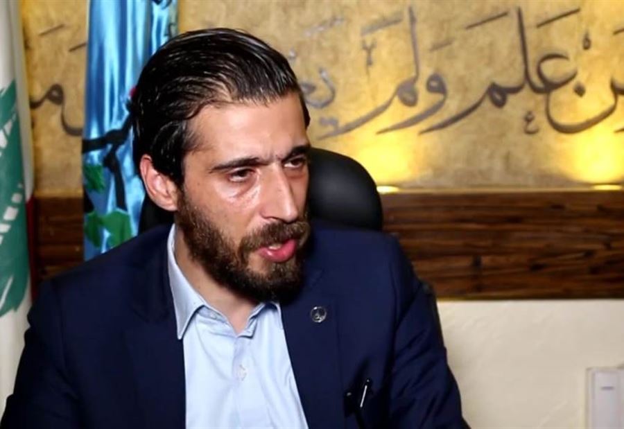مطاردة مسؤول حزبي في طرابلس وشهر مسدس