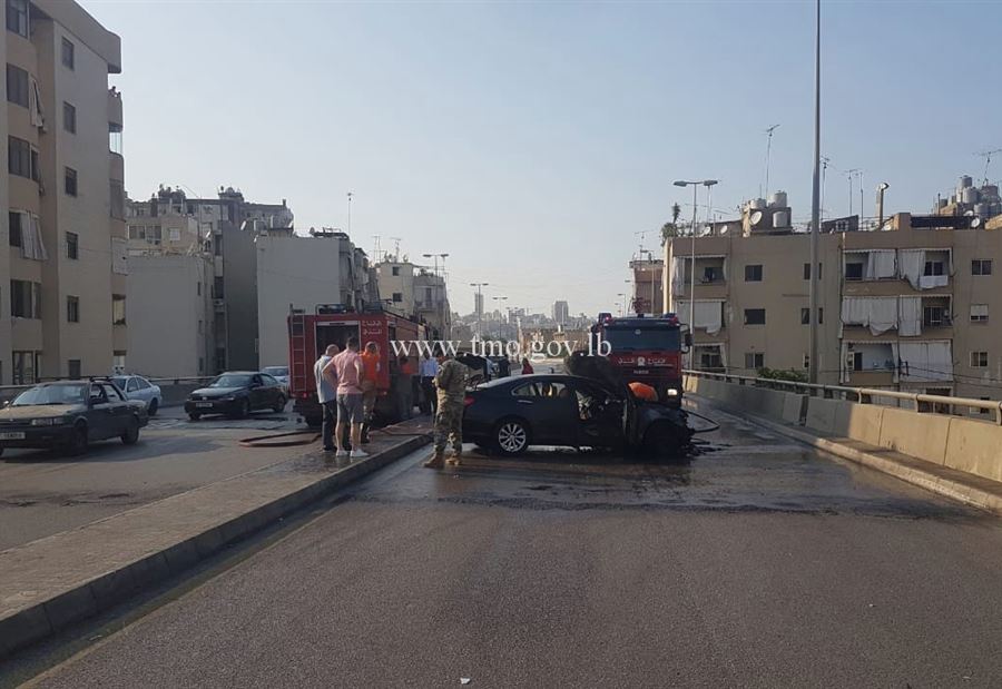 بالصور: احتراق مركبة على جسر برج حمود