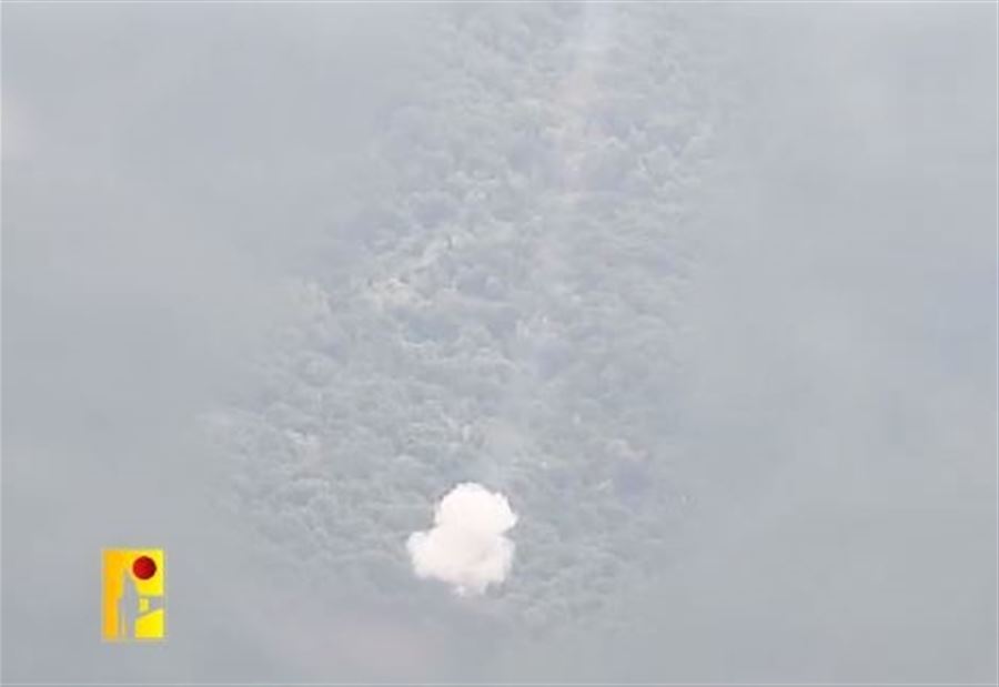 بالفيديو: "حزب الله" يستهدف مواقع إسرائيلية! بالفيديو: "حزب الله" يستهدف مواقع إسرائيلية!