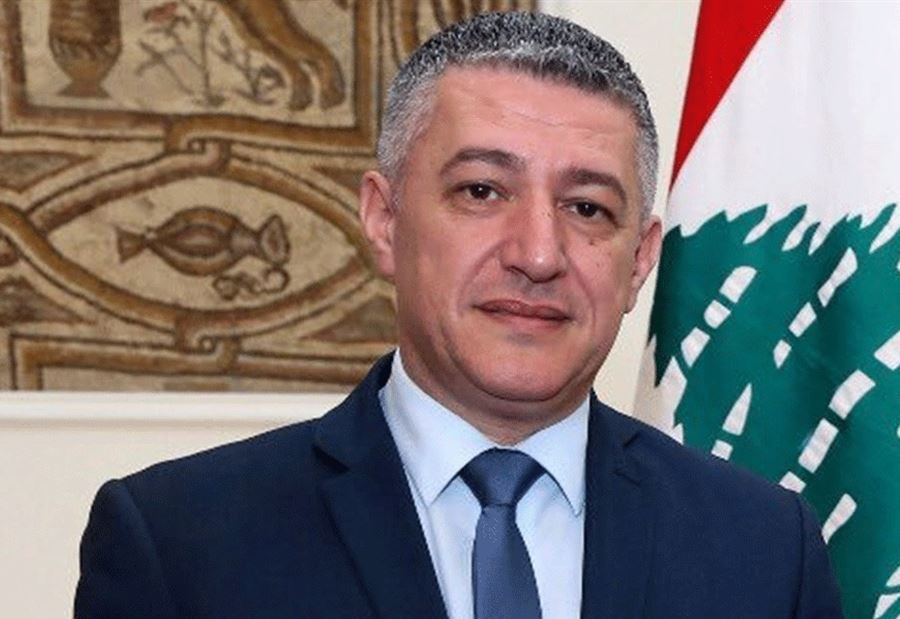 عطالله للحجار: اكذب "إلا ما يصدقك حدا"