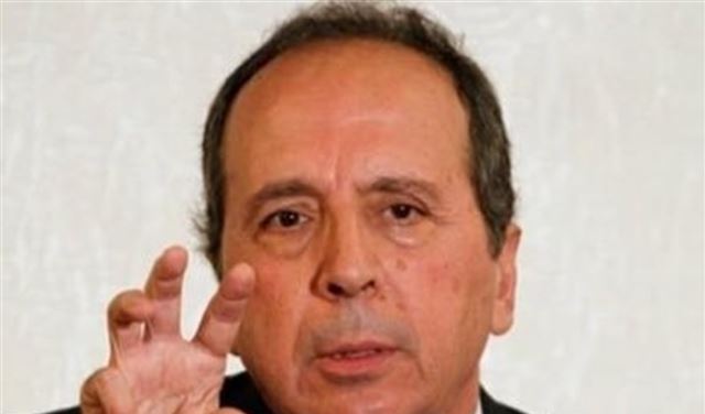 السيد لـ "المستقبل":"من يقبل بالنومة لا يحتجّ عالبوْسة"!
