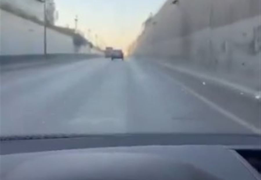 شاحنات لا تحترم معايير ارتفاع الحمولة... وتحرّكٌ لوزارة الأشغال (فيديو)