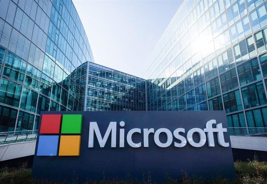 "مايكروسوفت" تُعلق خدماتها في روسيا