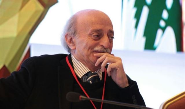 بالصورة:  جنبلاط و"سهرة من العمر"