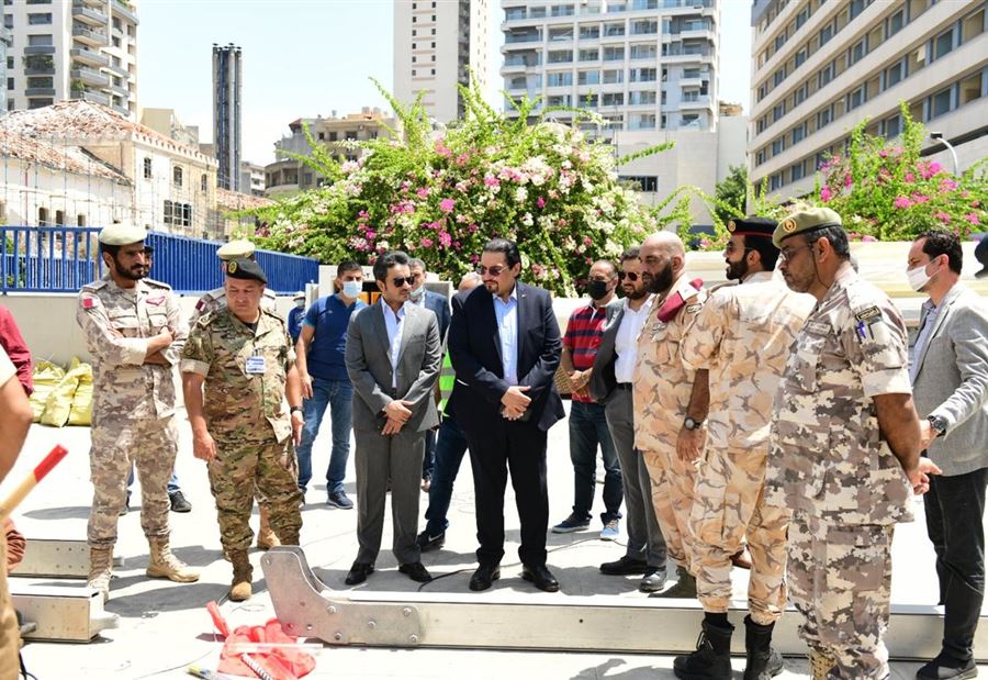 الجابر تفقد المستشفى الميداني القطري  الجابر تفقد المستشفى الميداني القطري