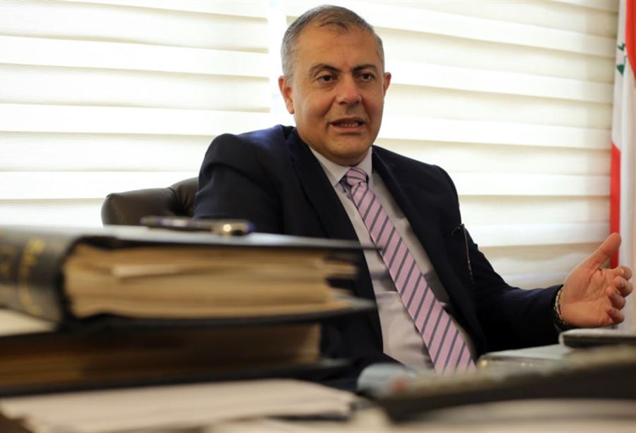 إنهيار جزء من حائط مجرى نهر بيروت... بيانٌ لـعبّود!